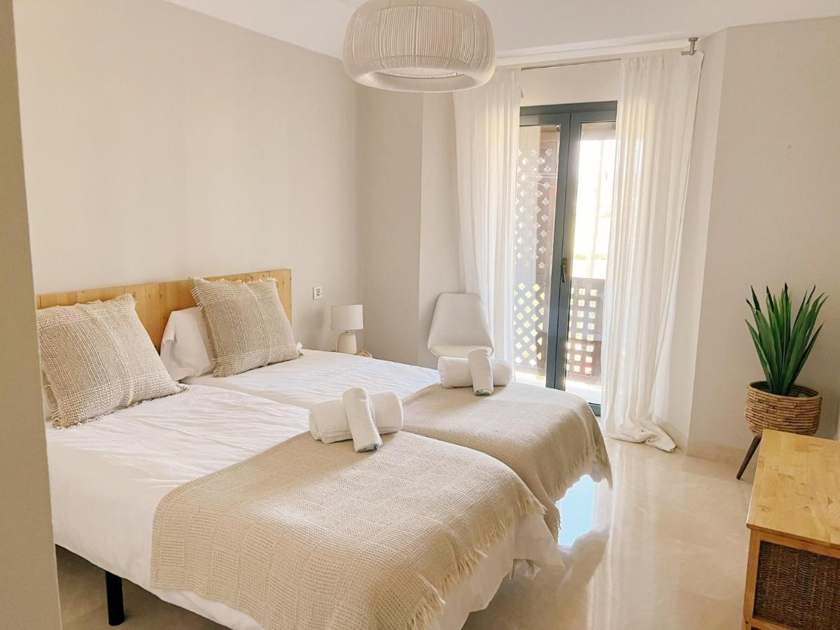 Sotogrande Alboaire- Waterfront Luxury 4 Bedroom Apt In The Marina Of Sotogrande Luaran gambar