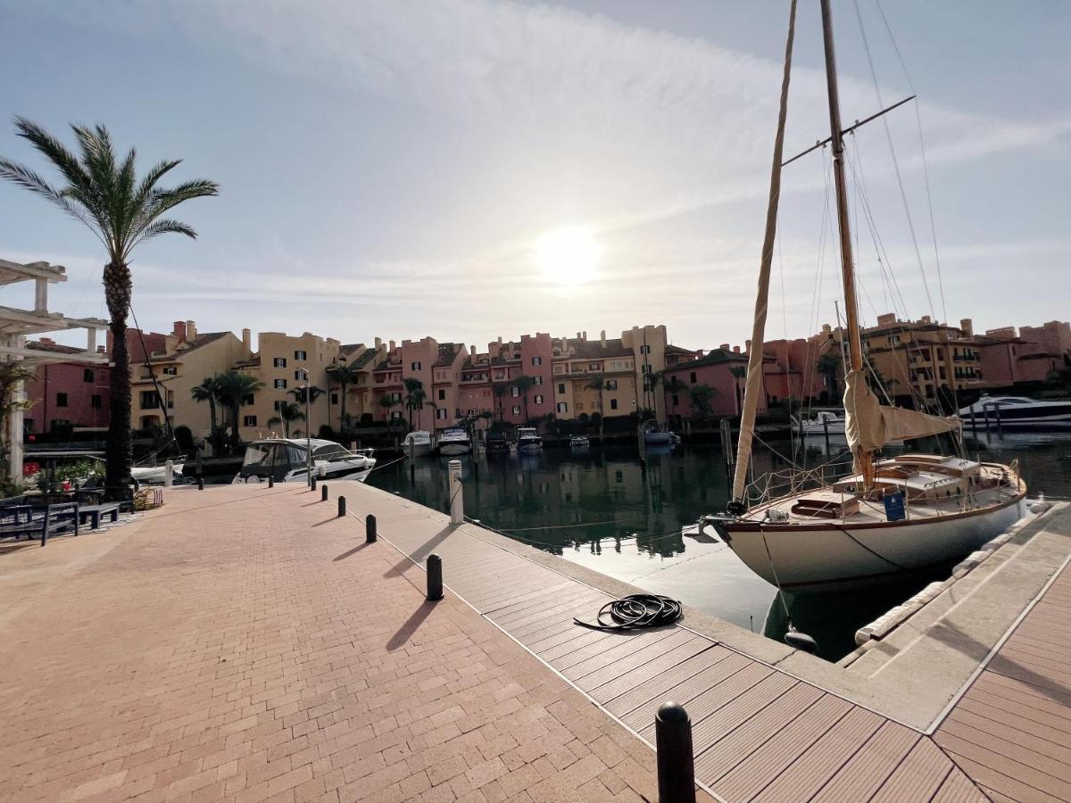 Sotogrande Alboaire- Waterfront Luxury 4 Bedroom Apt In The Marina Of Sotogrande Luaran gambar